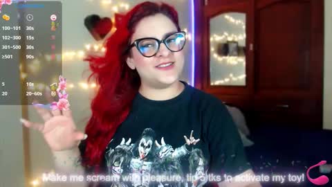 Snapshot of violetabitch chatting on November 18, 1:22 am Violetta Morningstar online show from November 18, 1:22 am