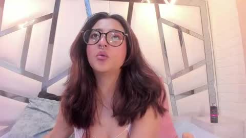 Violet online show from August 5, 10:44 pm