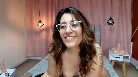 VIOLETA online show from January 9, 9:47 pm
