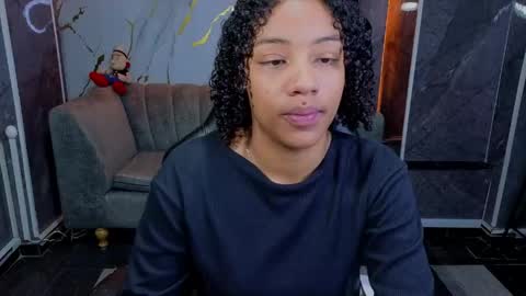 Snapshot of violeth_b chatting on June 3, 1:57 pm violeth_b online show from June 3, 1:57 pm