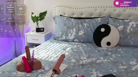 VioletBaby online show from June 4, 2:12 pm