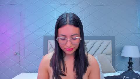 Violet Rousse online show from April 10, 3:50 pm