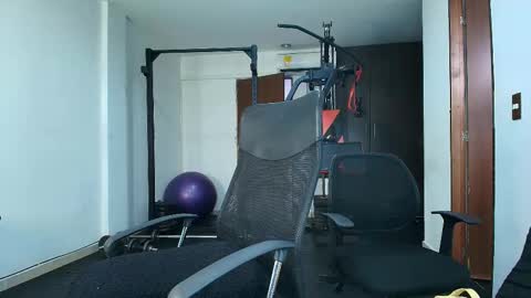 violetroussee online show from October 10, 12:09 am