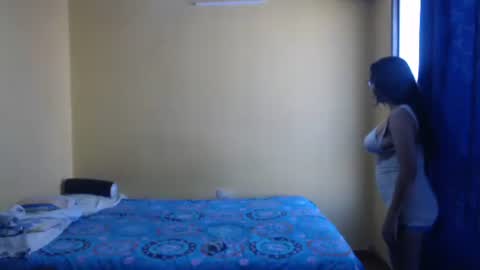 Snapshot of violetsexhot999 chatting on December 4, 1:09 pm Violet777 online show from December 4, 1:09 pm