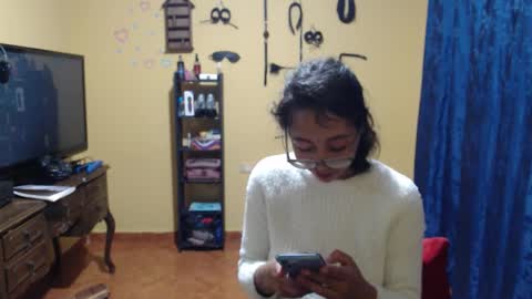 Violet777  online show from November 4, 11:48 pm