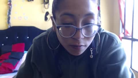 Violet777  online show from January 5, 5:27 pm