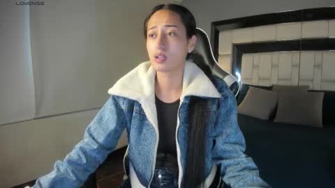 violetskinny online show from October 11, 8:40 pm