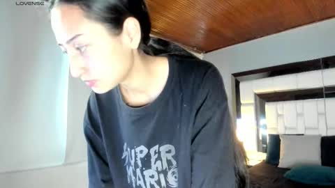 violetskinny online show from October 15, 9:59 pm