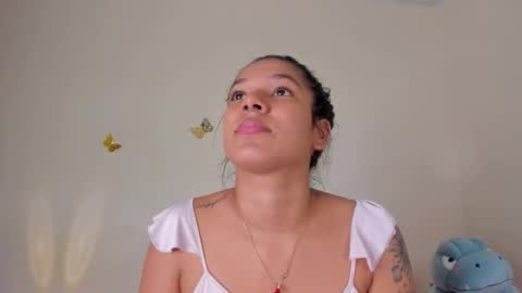 violett_24_ online show from November 12, 12:11 am