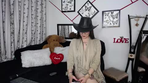 violetta_afrodita online show from October 14, 2:12 am