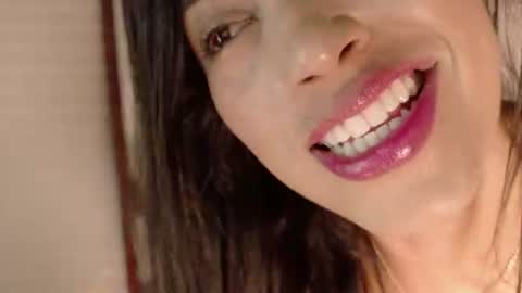 Snapshot of violetta_bold chatting on July 17, 11:50 am violetta_bold online show from July 17, 11:50 am