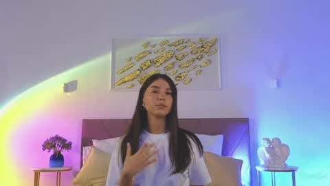 violetta_finch online show from May 22, 10:32 am
