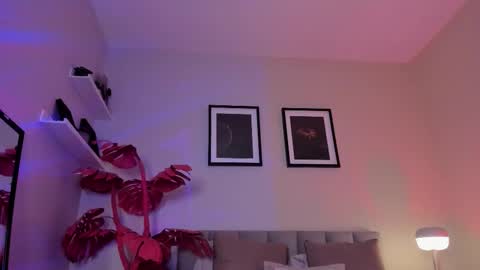 Violetta nur online show from March 19, 9:19 pm