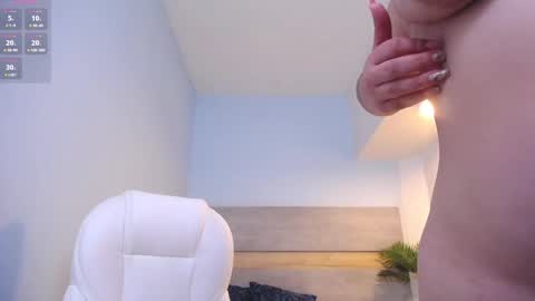 Violetta online show from February 21, 10:50 am