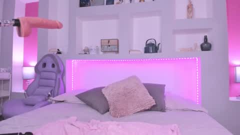 ViolettaBaker online show from December 18, 9:29 pm