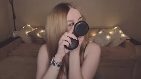 Snapshot of violettaotis chatting on November 17, 12:11 pm ViolettaOtis online show from November 17, 12:11 pm