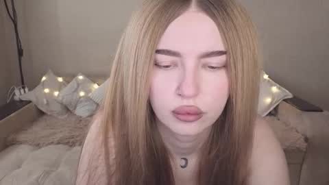 Snapshot of violettaotis chatting on November 25, 10:26 am ViolettaOtis online show from November 25, 10:26 am