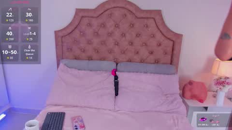 Snapshot of violettareyyes chatting on January 11, 5:56 am Mandy online show from January 11, 5:56 am