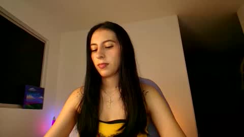 Violetta....Follow me in Twitter... online show from January 17, 4:06 am