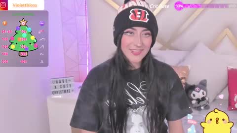 Violeta  online show from December 19, 10:42 pm