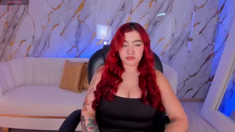 Violett Castel online show from February 10, 7:49 pm