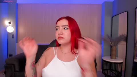 Violett Castel online show from February 17, 7:21 pm