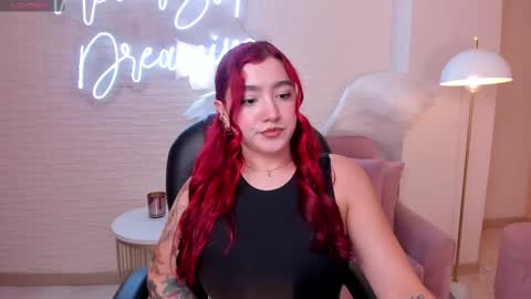 Violett Castel online show from February 19, 7:38 pm