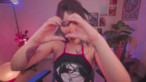 JULIE UWU online show from March 1, 8:44 pm