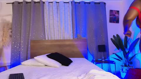 Violett online show from February 14, 5:37 am