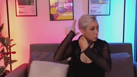 Violet online show from March 14, 2:17 am