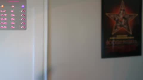 Snapshot of violetwinter666 chatting on September 11, 3:34 pm Violet Winter  indie sleaze goth girl next door online show from September 11, 3:34 pm