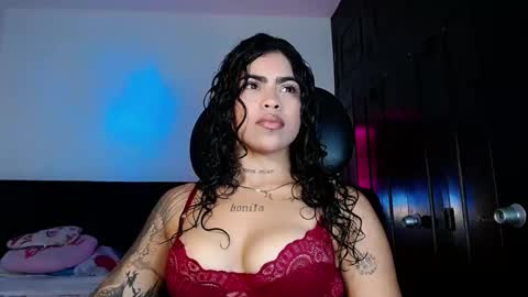  Violet  online show from October 1, 1:33 am