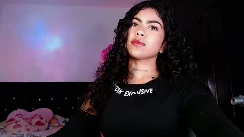  Violet  online show from March 5, 2:18 am