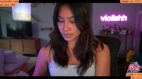 follow me on twitter violishh and ig violishh  online show from October 25, 9:31 pm