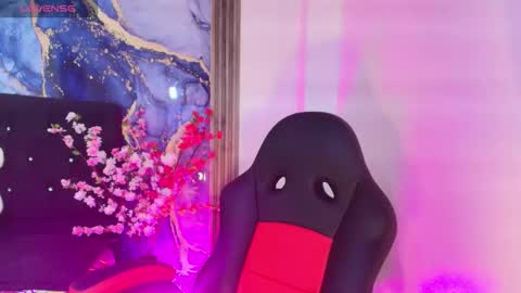 viollet_jhonson online show from September 23, 4:26 am