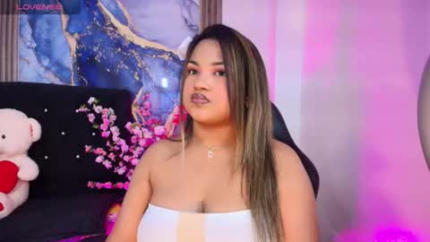 viollet_jhonson online show from September 25, 4:05 am