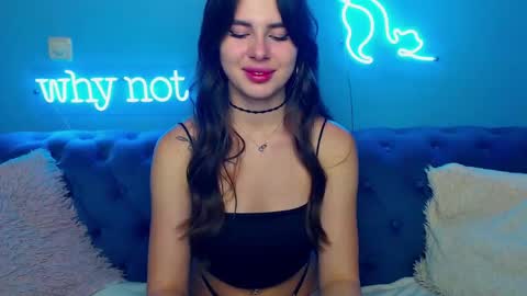 viollinalv online show from October 27, 5:44 am