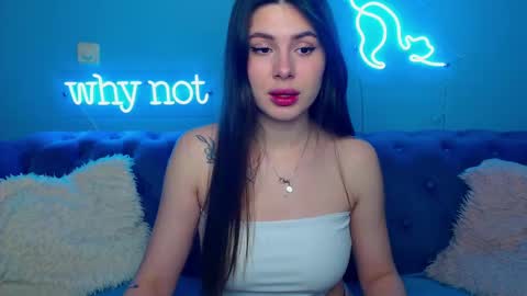 viollinalv online show from March 1, 5:42 am