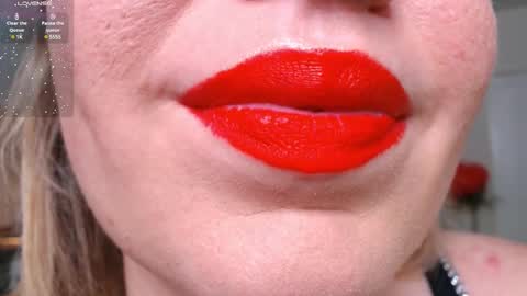 Snapshot of vip_juicy chatting on February 26, 7:42 am VelvettTime online show from February 26, 7:42 am