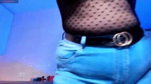 Snapshot of vip_juicy chatting on October 15, 5:57 pm VelvettTime online show from October 15, 5:57 pm