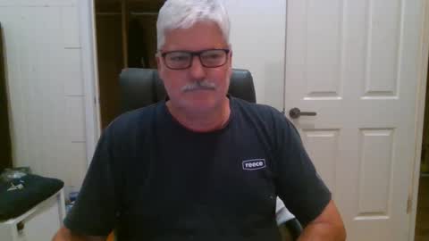 viper654321 online show from September 17, 7:43 am