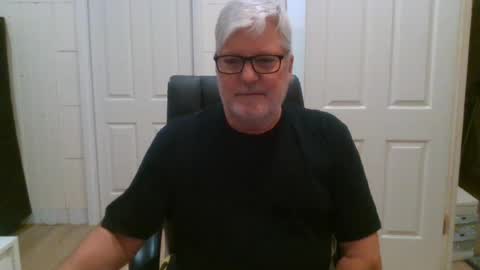 viper654321 online show from June 10, 7:40 am