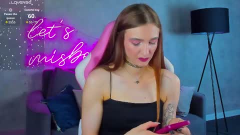 Snapshot of virdjinia_green chatting on July 5, 9:27 am Virdjinia online show from July 5, 9:27 am