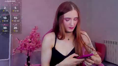 Snapshot of virdjinia_green chatting on July 6, 9:28 am Virdjinia online show from July 6, 9:28 am