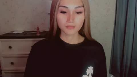 Pearl online show from February 10, 2:59 am