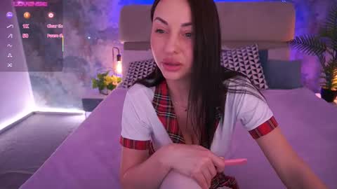 Snapshot of virgniagibson chatting on February 4, 4:13 pm Virginia online show from February 4, 4:13 pm