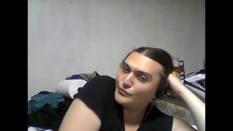 priscilla online show from December 6, 5:09 am