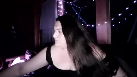 priscilla online show from August 4, 4:59 am