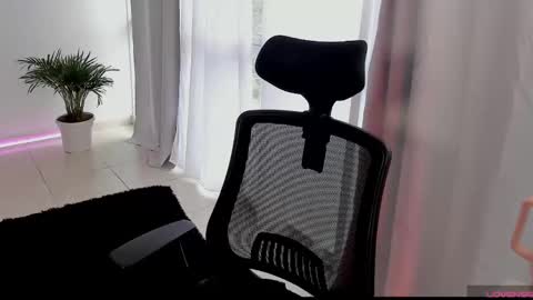 Lu online show from December 22, 5:43 pm