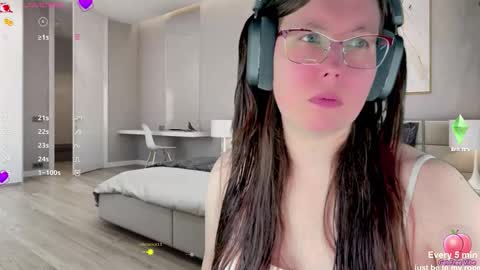 Victoria Romans online show from March 1, 8:33 pm